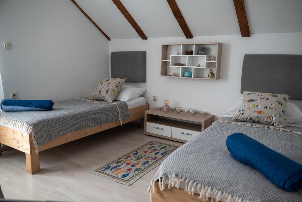 Apartman Milutin Врси Екстериор снимка